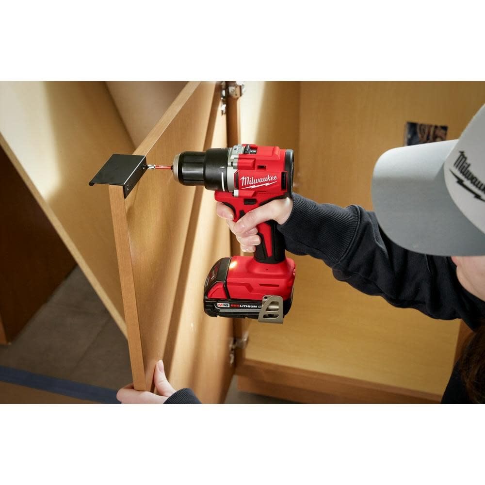 M18 Compact Brushless 1/2 Inch Drill/Driver Kit G6129