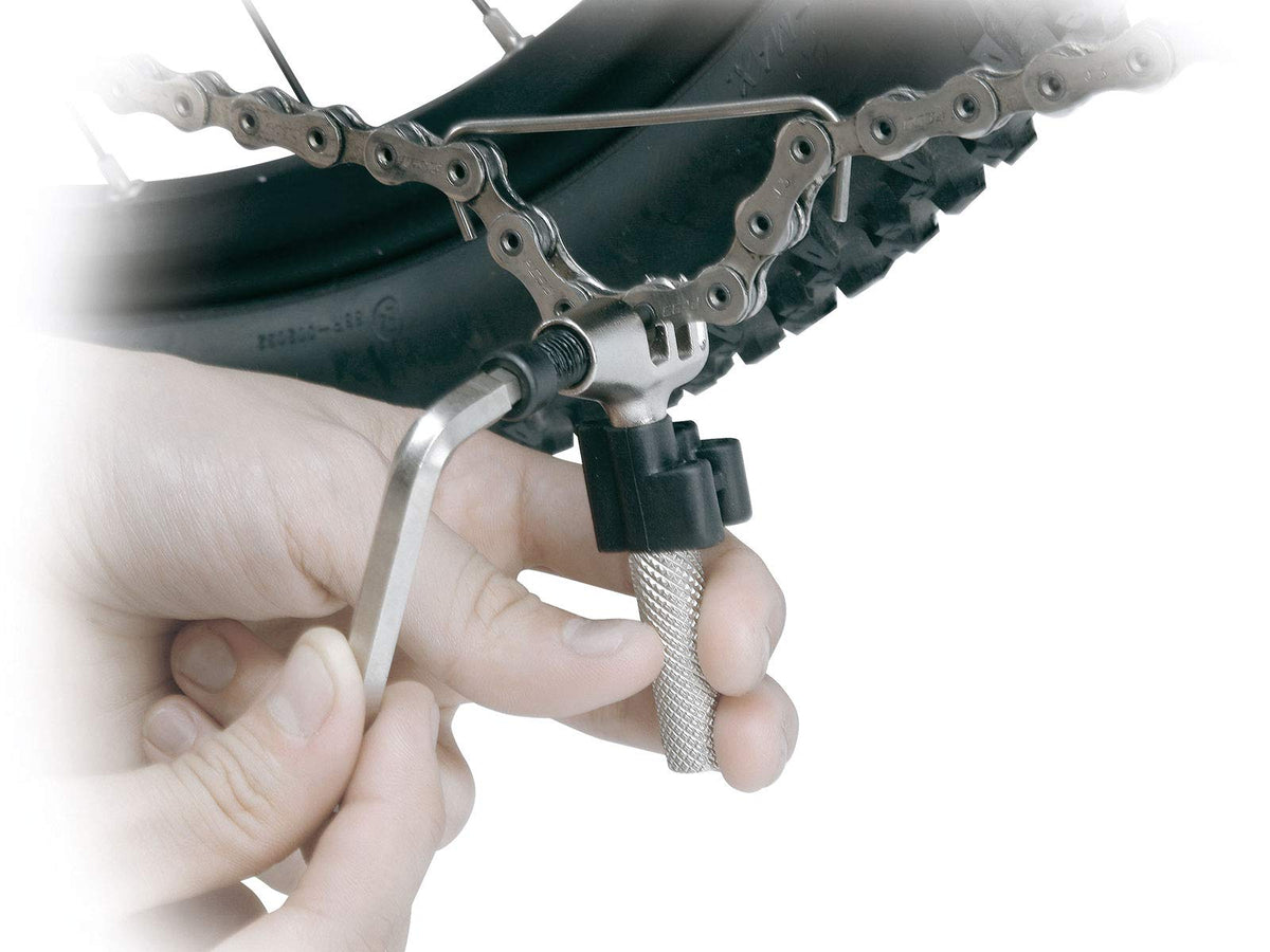 Compact 7-Function Chain Breaker and Repair Tool F6649